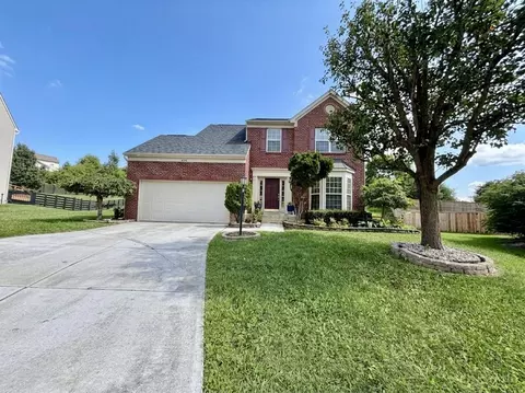 8200 Vadith Ct, West Chester, OH 45069