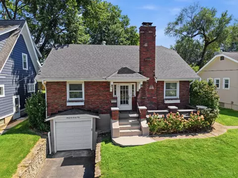3629 Erie Ave, Cincinnati, OH 45227
