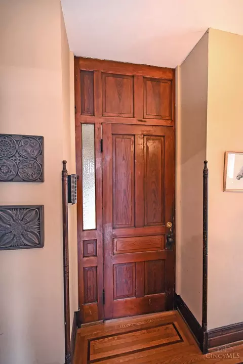 Entry Way - 2220 Eureka Ter, Cincinnati, OH 45219 photo 5 of 5
