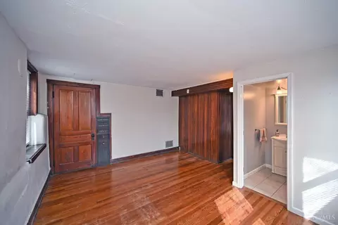Bedroom - 2220 Eureka Ter, Cincinnati, OH 45219 photo 7 of 7