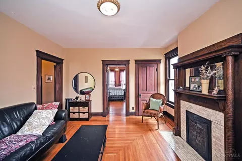 Living - 2220 Eureka Ter, Cincinnati, OH 45219 photo 3 of 5