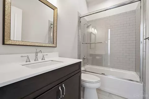 Bath - 1329 Republic St, Cincinnati, OH 45202 photo 1 of 5
