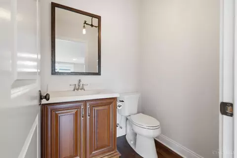 Bath - 1329 Republic St, Cincinnati, OH 45202 photo 5 of 5