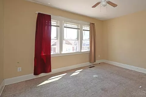 Bedroom - 608 Orient Ave, Cincinnati, OH 45232 photo 2 of 4