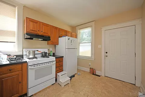 Kitchen - 608 Orient Ave, Cincinnati, OH 45232 photo 1 of 1