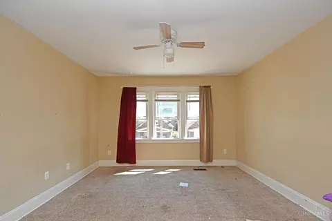Bedroom - 608 Orient Ave, Cincinnati, OH 45232 photo 1 of 4