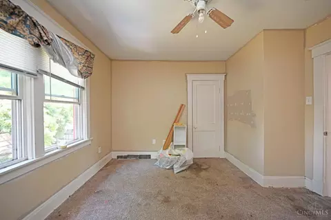Bedroom - 608 Orient Ave, Cincinnati, OH 45232 photo 4 of 4