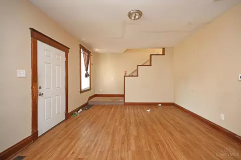 Living - 608 Orient Ave, Cincinnati, OH 45232 photo 2 of 3