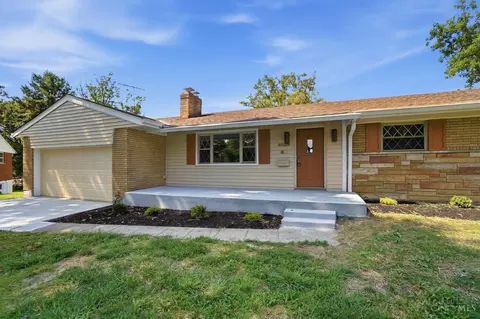 Exterior - 8929 Cavalier Dr, Cincinnati, OH 45231 photo 3 of 10