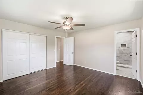 Bedroom - 8929 Cavalier Dr, Cincinnati, OH 45231 photo 3 of 6