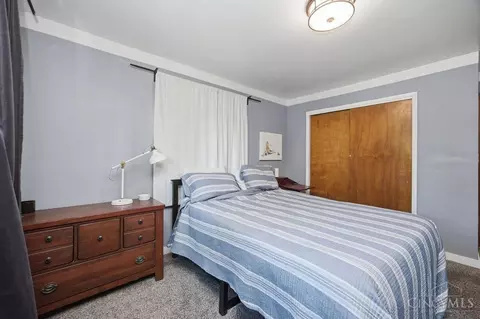 Bedroom - 4576 Hunt Rd, Blue Ash, OH 45242 photo 1 of 5