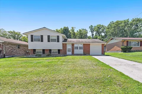 2859 Kingman Dr, Colerain Twp, OH 45251
