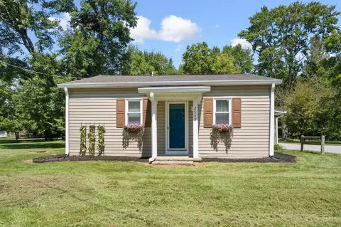 2592 Bethel Maple Rd, Bethel, OH 45106