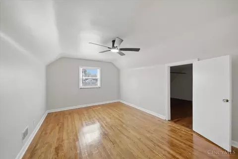 Bedroom - 7300 Brookcrest Dr, Cincinnati, OH 45237 photo 7 of 7