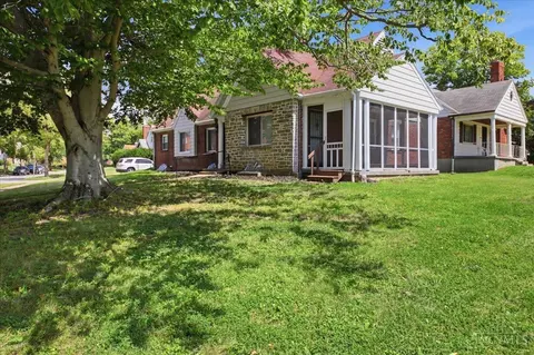 Exterior - 7300 Brookcrest Dr, Cincinnati, OH 45237 photo 2 of 9