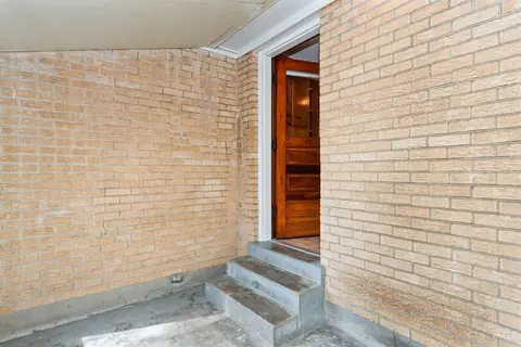 Exterior - 812 Diane Dr, Cincinnati, OH 45245 photo 5 of 10