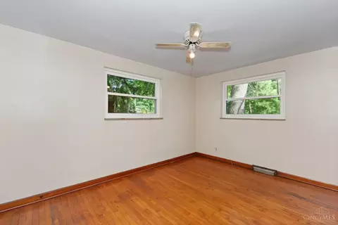 Bedroom - 812 Diane Dr, Cincinnati, OH 45245 photo 1 of 4