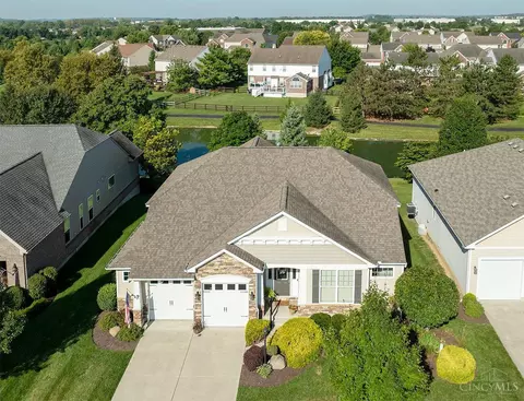 8219 Jeannes Creek Ln, West Chester, OH 45069