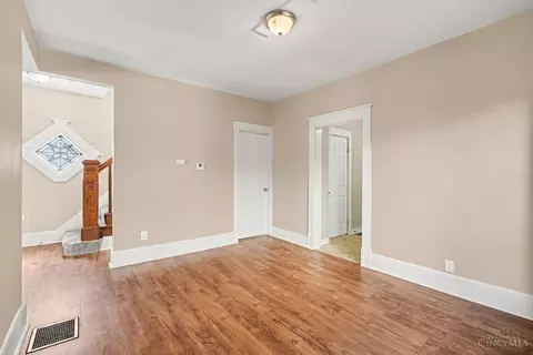Living - 831 Forest Ave, Hamilton, OH 45015 photo 2 of 3