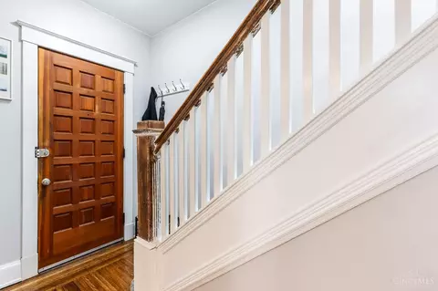 Entry Way - 717 Hand Ave, Cincinnati, OH 45232 photo 1 of 3