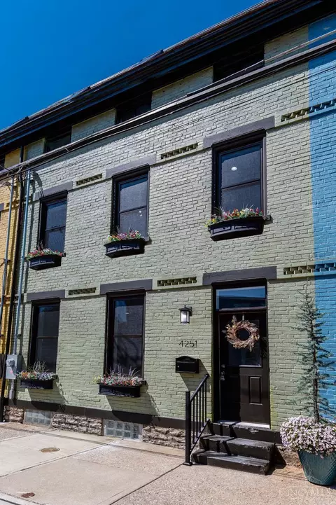 4251 Chambers St, Cincinnati, OH 45223