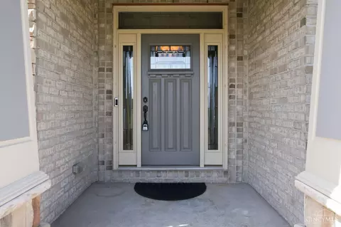Entry Way - 809 Morgan Dr, Monroe, OH 45050 photo 1 of 8