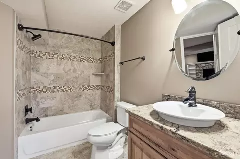 Bath - 809 Morgan Dr, Monroe, OH 45050 photo 2 of 4