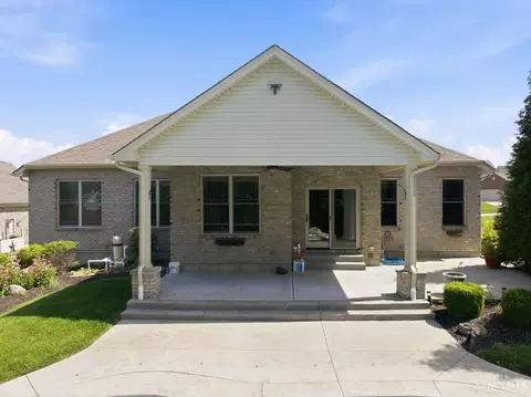 Exterior - 809 Morgan Dr, Monroe, OH 45050 photo 5 of 15