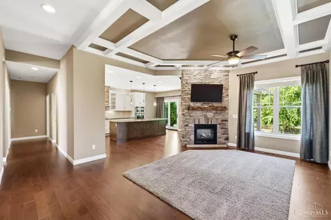 Living - 809 Morgan Dr, Monroe, OH 45050 photo 3 of 6