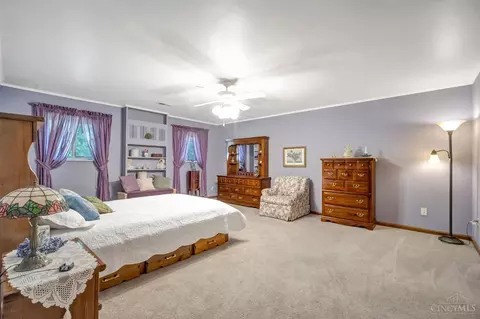 Bedroom - 5195 Deeridge Ln, Cincinnati, OH 45247 photo 2 of 2