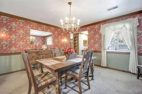 Dining - 5195 Deeridge Ln, Cincinnati, OH 45247 photo 2 of 2
