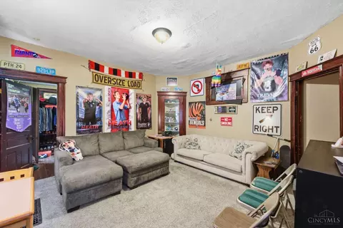 Living - 404 Ada St, Cincinnati, OH 45219 photo 1 of 3
