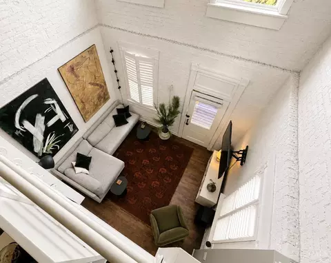 Living - 4173 Dane Ave, Cincinnati, OH 45223 photo 3 of 4