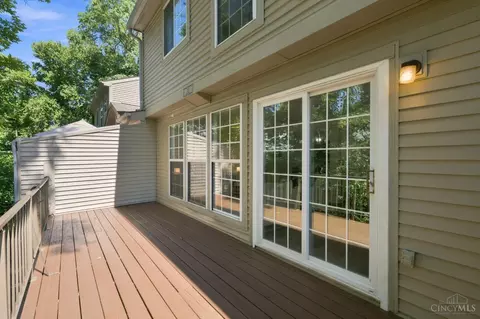Exterior - 9737 Troon Ct, Blue Ash, OH 45241 photo 5 of 13