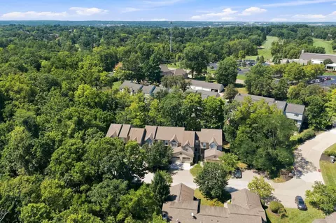 View/Area - 9737 Troon Ct, Blue Ash, OH 45241 photo 1 of 2