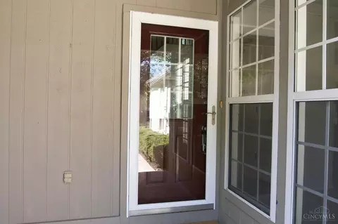 Entry Way - 9737 Troon Ct, Blue Ash, OH 45241 photo 1 of 9