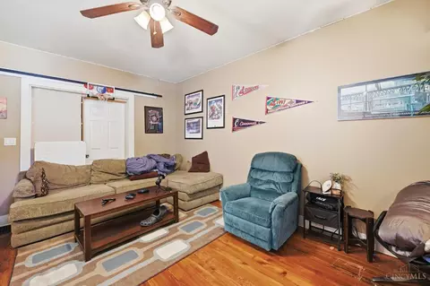 Living - 408 Ada St, Cincinnati, OH 45219 photo 3 of 3
