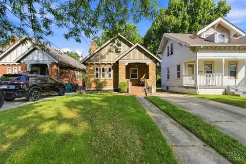 5547 Bosworth Pl, Cincinnati, OH 45212