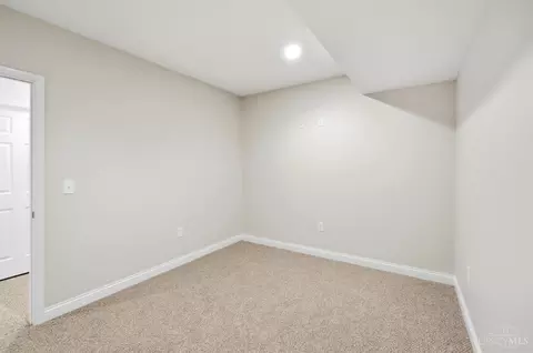 Bedroom - 655 Hyacinth Rd, Cincinnati, OH 45245 photo 7 of 8