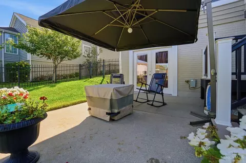 Exterior - 655 Hyacinth Rd, Cincinnati, OH 45245 photo 11 of 18