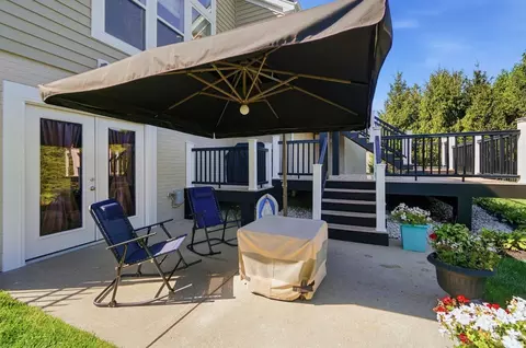 Exterior - 655 Hyacinth Rd, Cincinnati, OH 45245 photo 13 of 18