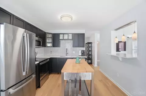 Kitchen - 2580 Riverside Dr, Cincinnati, OH 45202 photo 1 of 8