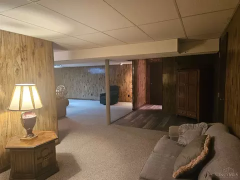 Living - 619 Shultz Dr, Hamilton, OH 45013 photo 5 of 5