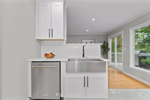 Kitchen - 7275 Demar Rd, Cincinnati, OH 45243 photo 2 of 2