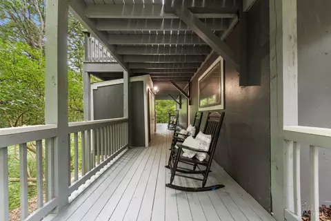 Exterior - 7275 Demar Rd, Cincinnati, OH 45243 photo 5 of 9