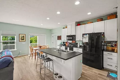 Kitchen - 9628 Averi Ct, Harrison, OH 45030 photo 1 of 3
