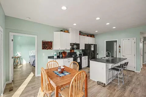 Kitchen - 9628 Averi Ct, Harrison, OH 45030 photo 3 of 3