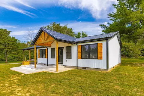 11849 Maple Trl, Hillsboro, OH 45133