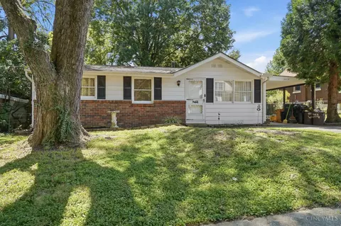Exterior - 3115 Urwiler Ave, Cincinnati, OH 45211 photo 3 of 8