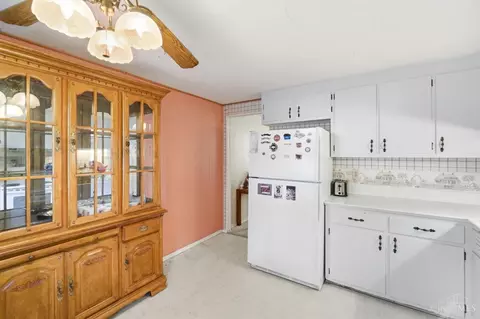 Kitchen - 3115 Urwiler Ave, Cincinnati, OH 45211 photo 4 of 4